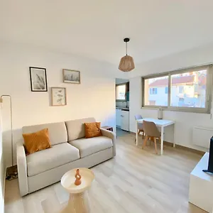  Appartement Excellent Emplacement: Plein Cœur De Ville, Croisette Et Rue D’antibes